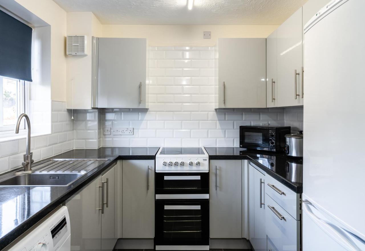 Modern 2 Bed House- Free Parking And Close To The Centre Bristol Eksteriør bilde